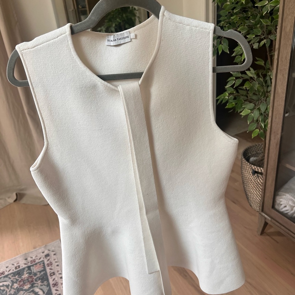 White Sleeveless Crepe Knit Top